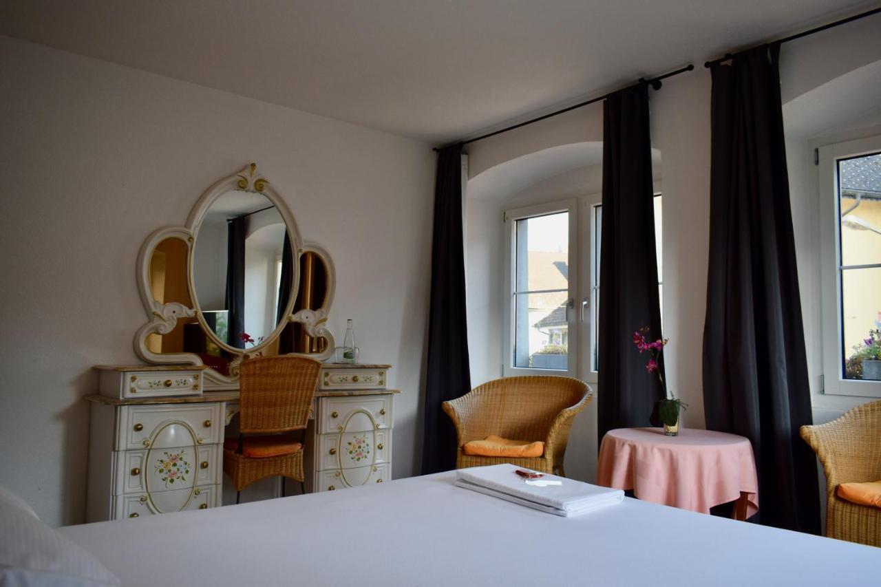 Hotel Baeren Лахен Екстериор снимка