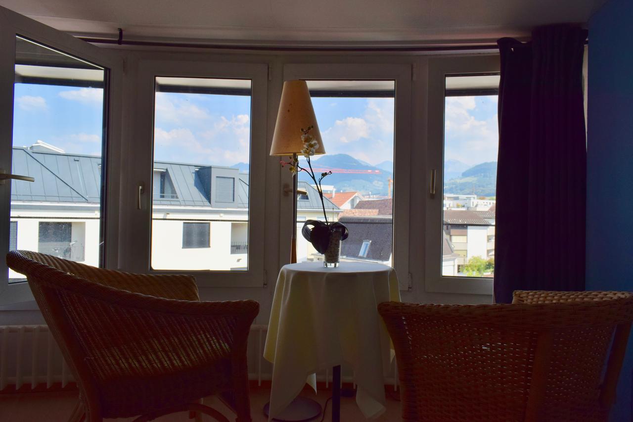 Hotel Baeren Лахен Екстериор снимка